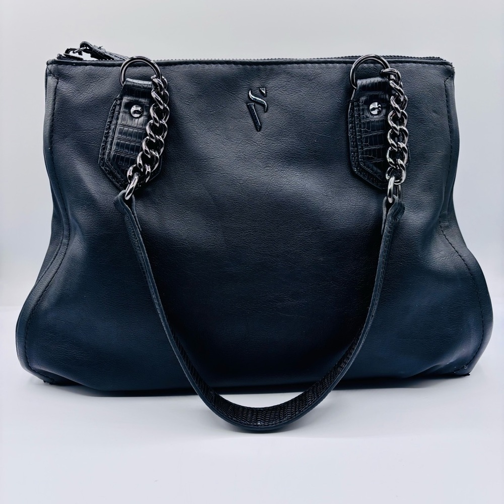 Simply Vera Vera Wang Black Embossed Chain Shoulder Bag Multiple Pockets Handbag